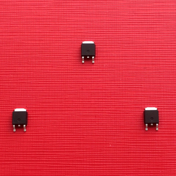 MOS管作為開關應用，與三極管相比，孰優孰劣？