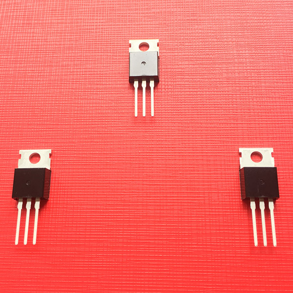 飛虹FHP3710場(chǎng)效應(yīng)管可替代IRF3710更好保證電動(dòng)車轉(zhuǎn)換器運(yùn)行！